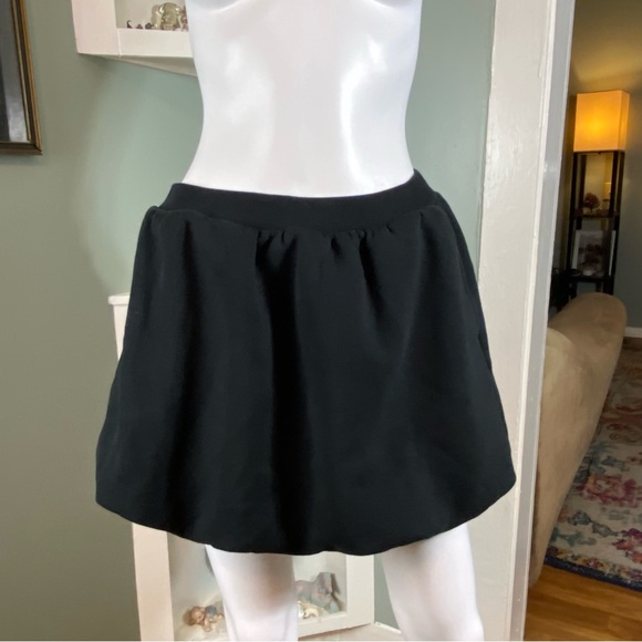 Offline by Aerie Cloud Fleece Black Bubble Skort Skirt Large L Built in Shorts - Picture 2 of 13